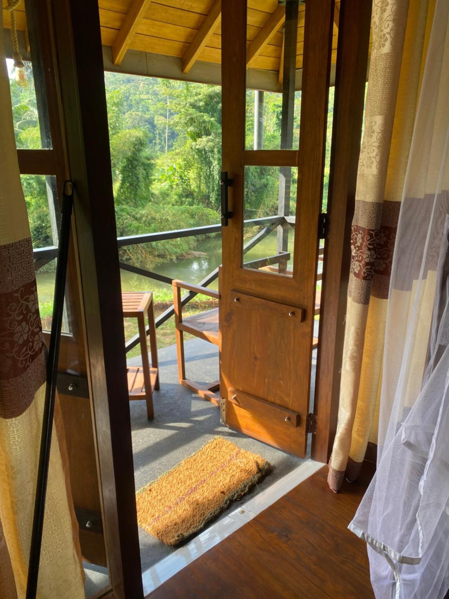 Sinharaja Riverside デニヤヤ エクステリア 写真